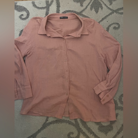 Button-Up Shirt - Picture 3 of 6